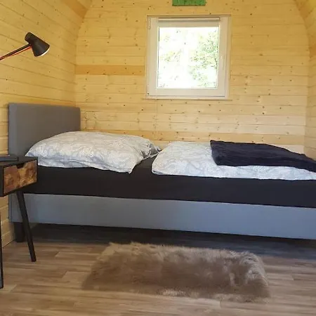Glamping Pod *